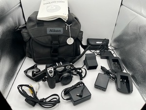 lot 420 image: Nikon Coolpix 5000 Digital Camera 5MP w Accessories including Lens Filters