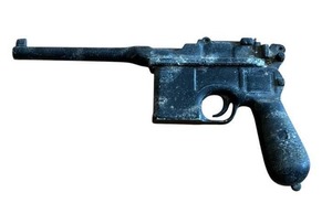 lot 469 image: Vintage Aluminum C96 Mauser Broom Handle Toy Pistol