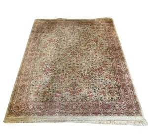 lot 470 image: Vintage KARASTAN 4.3 x 6 Kirman 708 Multicolor Panel Wool Area Rug