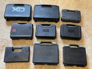 lot 472 image: Assorted Pistol Gun Carrying Cases - SIG SAUER, Heckler & Koch, XD, XR9