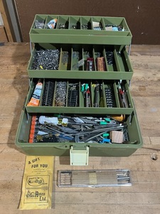 lot 491 image: Vintage Toy Train Repair Tool Box
