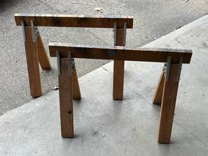 lot 612 image: Pair of Wooden Saw Horses