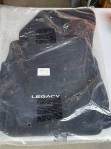 lot 677 image: New Subaru LEGACY Carpeted Floor Mats (J501SAL100)