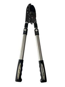 lot 663 image: Garrett Wade Heavy Duty Anvil Pruning Loppers in Good Condition