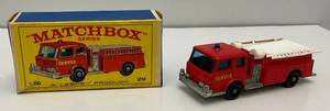 lot 2 image: 1960s Original Matchbox Lesney N0. 29 Fire Pumper Truck In Original Box