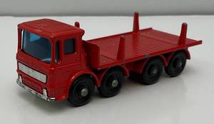 lot 22 image: 1960s Original Matchbox Lesney Leyland N0. 10 Pipe Truck (Missing Pipes)