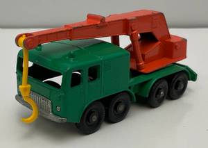 lot 45 image: 1960s Original Matchbox Lesney N0. 30 Eight Wheel Crane New In Original Box