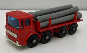 lot 79 image: 1960s Original Matchbox Lesney Leyland N0. 10 Pipe Truck (Missing Pipes)