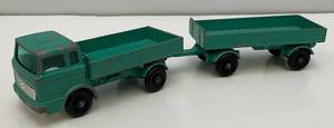 lot 83 image: 1960s Original Matchbox Lesney N0. 1 Mercedes Truck  & Trailer (Truck Missing Topper)