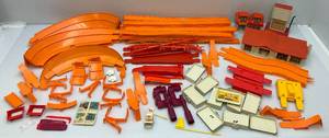 lot 94 image: Misc. 1960s Hot Wheel Track And More