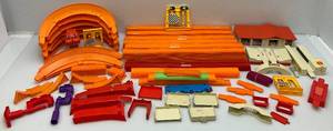 lot 95 image: Misc. 1960s Hot Wheel Track And More