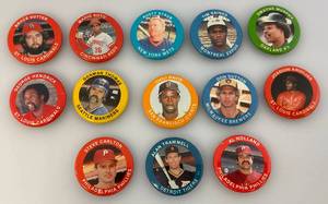 lot 121 image: Misc. 1984 MLBPA Fun Foods, Fun Facts Pin Back Buttons