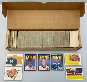 lot 136 image: 1980s Donruss Baseball Cards (Unsorted)