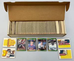 lot 141 image: 1980s Donruss Baseball Cards (Unsorted)