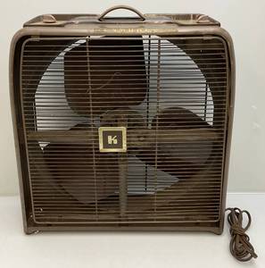 lot 170 image: Vintage KENMORE Automatic Thermostat 23.5  Universal Electric Co. Metal Box Fan (WORKS)