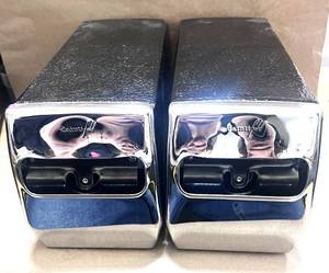lot 73 image: 2 Dainti-fold Napkin Holders