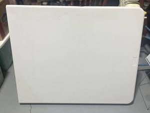 lot 93 image: 6 Folding Table