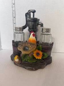 lot 31 image: Resin Chicken Salt and Pepper Holder