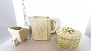 lot 1 image: 3 Vintage Pottery Pieces Pitcher, Planter and Covered Dish