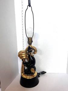 lot 38 image: Mid Mod Black and Gold Rooster Lamp