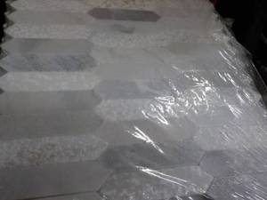 lot 2 image: 13 ct 11 Wall Tile...
