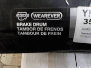 lot 42 image: CARQUEST 2 ct Brake Drums YH140745...