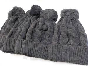 lot 90 image: 6 Cable Knit Hats...