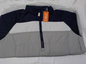 lot 99 image: Cutter and Buck size M GreyWhiteN...