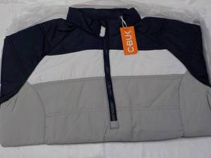lot 102 image: Cutter and Buck size M GreyWhiteN...