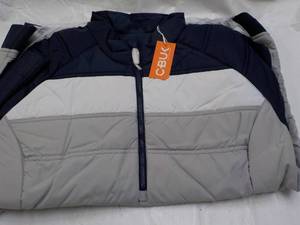 lot 112 image: Cutter and Buck size XXLarge NavyW...