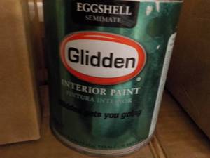 lot 116 image: 8 qts Glidden Paint- your choice of...