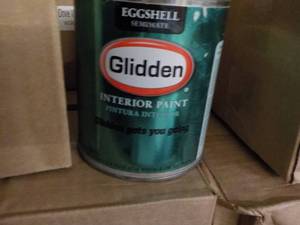 lot 118 image: 8 qts Glidden Paint- your choice of...