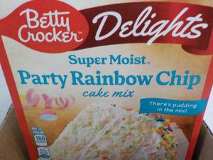 lot 173 image: 6 ct Betty Crocker Delights Party R...