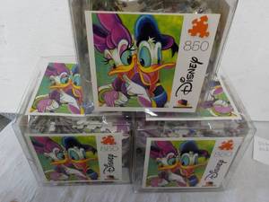 lot 182 image: 3 ct Disney 850 Puzzles...