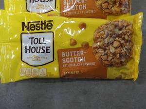 lot 193 image: 4 ct 11 oz Bags Nestle Butterscotch...