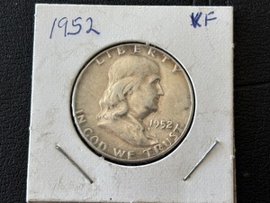 lot 40 image: 1952 Franklin Half Dollar