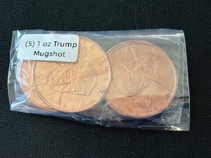 lot 118 image: (5) 1 Ounce .999 Fine Copper Rounds Trump Mug Shot