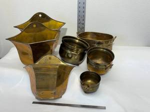 lot 16-D2025 image: 7 Piece Brass Lot 3 Varied Size Hanging Wall Planters, Footed and Handled Nesting Bowls, Handled Small Basin