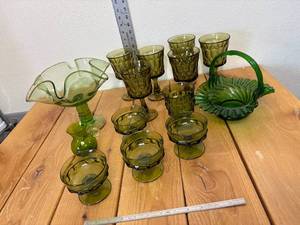 lot 39-D2025 image: Vintage Assorted Green Glassware Goblet, Vase, Bowl, Dessert Cups