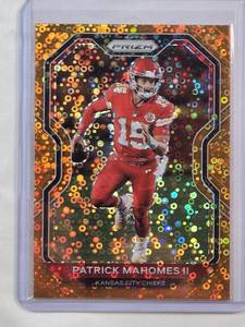 lot 57 image: Patrick Mahomes 2020 Panini Orange Disco Prizm #124