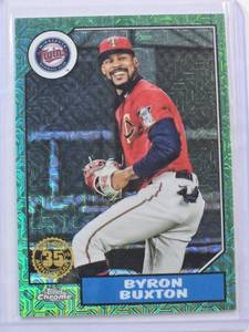 lot 69 image: Byron Buxton 2022 Topps Green Mojo T87C-85 and Numbered 5299