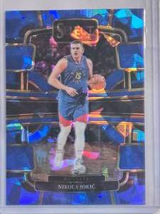 lot 229 image: Nikola Jokic 2023-24 Panini Blue Cracked Ice Prizm #32