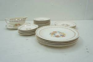 lot 55 image: Antique Dinnerware Set By Royal 5265