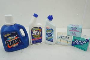lot 96 image: NEW Bathroom & Laundry Supplies (6ct)
