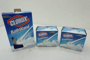 lot 101 image: NEW Clorox Bath Wand & 10 Refills