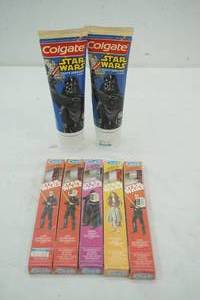 lot 102 image: Star Wars Colgate Toothpaste & 5 Star Wars Toothbrushes