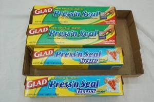 lot 145 image: Glad Pressn Seal (NEW) 4ct