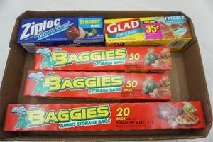 lot 148 image: Kitchen Storage Bags (NEW) freezer & tie