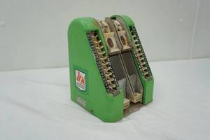 lot 188 image: Vintage S&H Green Stamps Vending Machine