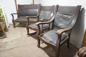 lot 195 image: Antique Furniture Set 3 pieces